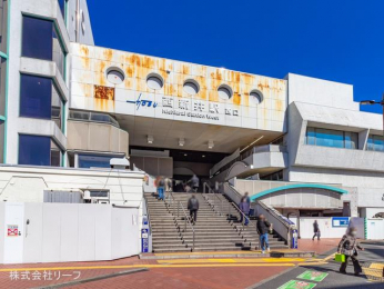　東武伊勢崎・大師線「西新井」駅　距離1120m